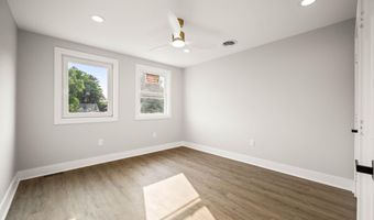 8255 MERTZTOWN Rd, Alburtis, PA 18011