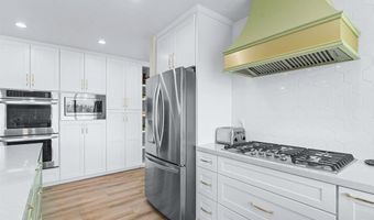 2611 Ledgetop Pl, Spring Valley, CA 91977
