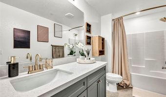 5659 Spellbinding St, Las Vegas, NV 89148