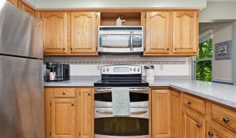1167 Greens Farm Rd, Cincinnati, OH 45102