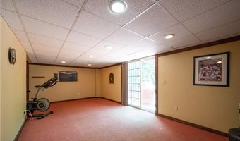 100 Whitney Ln, Burrillville, RI 02858
