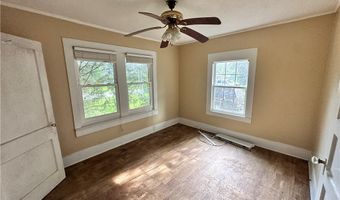 621 3rd Ave SE, Aliceville, AL 35442