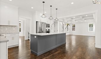 15 Parsons Way, Avon, CT 06001