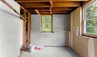 185 Lee Path, Acworth, GA 30102