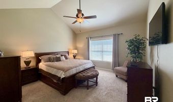 122 Cottage Ln, Atmore, AL 36502