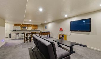 4440 E 18th St, Casper, WY 82609