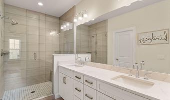 3078 N Spurway Dr, Ann Arbor, MI 48105