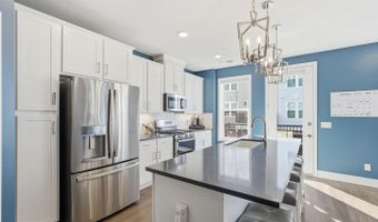 42605 NUBBINS Ter, Ashburn, VA 20147