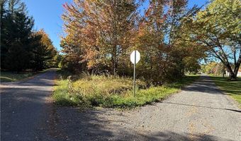 Walnut Street, Andover, OH 44003