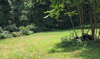 208 Lee Grant Ave, Appomattox, VA 24522