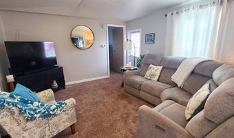 10550 SE 70th Ave 8, Milwaukie, OR 97222