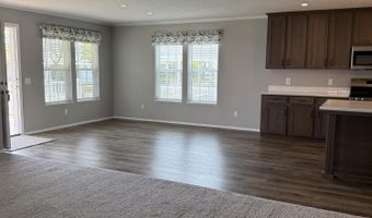 3287 Lakeland Dr, Arcadia, MI 49613