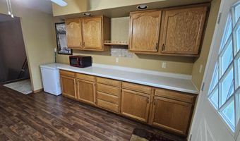 301 6th St, Claremont, SD 57432
