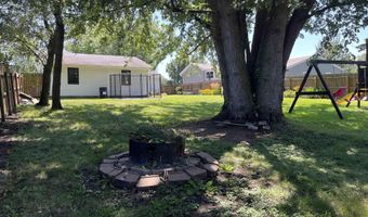 3 G Ave W, Albia, IA 52531