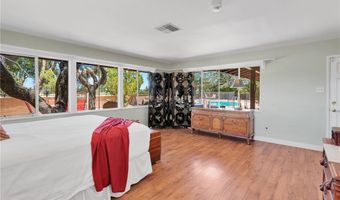 19955 Chickasaw Rd, Apple Valley, CA 92307