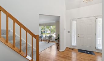 919 BERWICK Dr, Annapolis, MD 21403