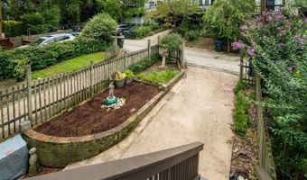 2030 PIERCE MILL Rd NW, Washington, DC 20010