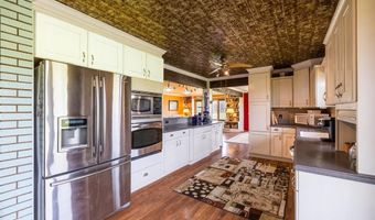 26 Equine Dr, Cody, WY 82414