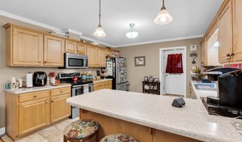 905 Daisy Ln, Athens, GA 30605