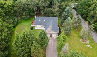 11 Potomac Ln, Albrightsville, PA 18210