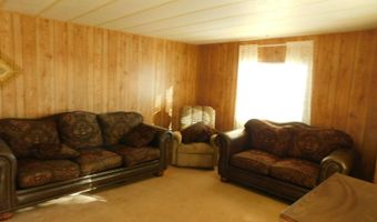 42770 Winema Dr, Bouse, AZ 85325