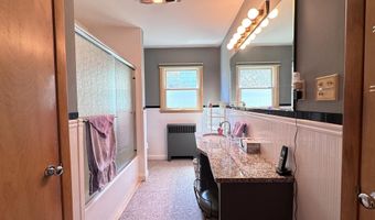 410 1st St NW, Aitkin, MN 56431