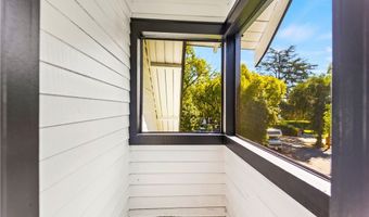 379 Buena Loma, Altadena, CA 91001