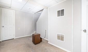 15 Boardman St, Bristol, CT 06010