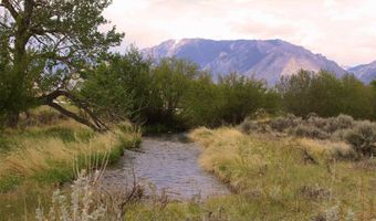 52 Road 8UC, Clark, WY 82435