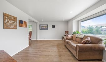 7 W Wagon Wheel Pr NW, Benton City, WA 99320