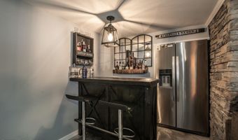 107 Woodhill Rd, Bardstown, KY 40004