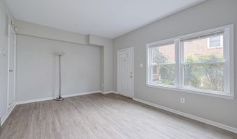 98- A N BEDFORD St #A, Arlington, VA 22201