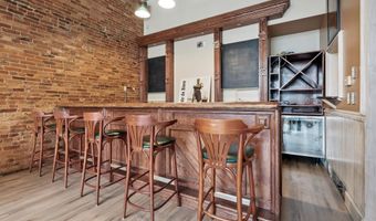 11 Benton Ave E, Albia, IA 52531