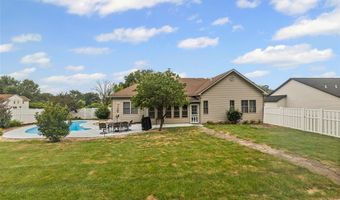 100 Windsor Dr, Alton, IL 62002