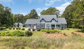 555 Dawson Creek Dr, Arapahoe, NC 28510