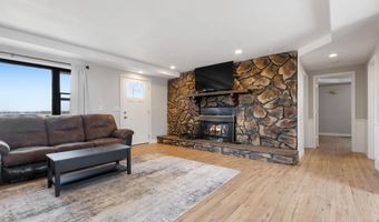 1619 Melgaard Rd, Aberdeen, SD 57401