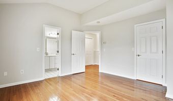 1802 Pinnacle Way 1802, Danbury, CT 06811