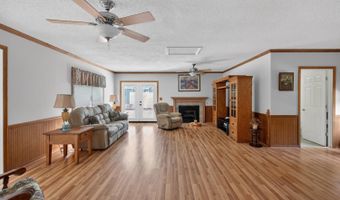 414 Holly Hills Dr, Altavista, VA 24517