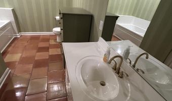 217 Edgewood Dr, Bardstown, KY 40004