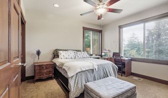 16431 SW TIMBERLAND Dr, Beaverton, OR 97007