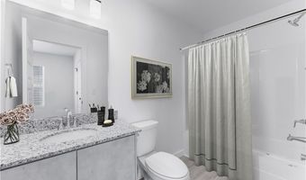 831 Massachusetts Ave, Bentonville, AR 72713