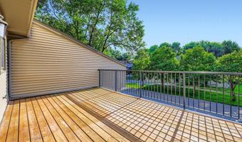 4387 Arden View Ct, Arden Hills, MN 55112