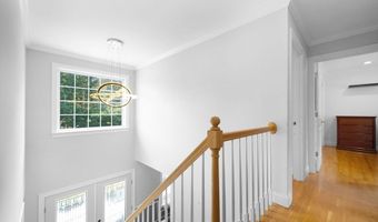 489 Main St, Acushnet, MA 02743