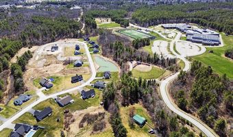 112 Fieldstone Dr, Augusta, ME 04330