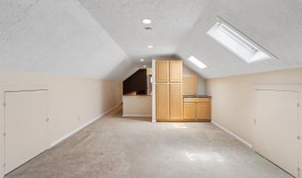 5110 DUVALL Dr, Bethesda, MD 20816