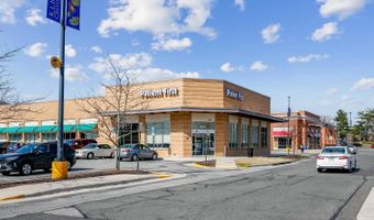 5812 N KINGS Hwy, Alexandria, VA 22303