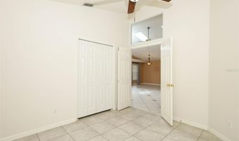 1052 ROYAL OAKS Dr, Apopka, FL 32703