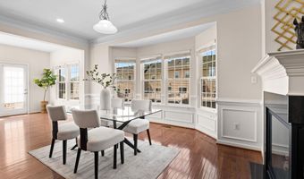 25741 CLAIRMONT MANOR Sq, Aldie, VA 20105