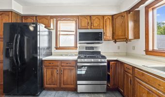 117 Taylor Woods Rd, Belgrade, ME 04917