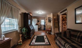 3 Mathews Ave, Bath, ME 04530